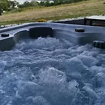 Apartamento Czarna Perla Czorsztyn Czesc Domow Z Sauna I Jacuzzi , Basen Podgrzewany, Blisko Jeziora I Sciezki Rowerowej Velo *