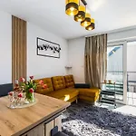 Apartamento Czarna Perla Czorsztyn Czesc Domow Z Sauna I Jacuzzi , Basen Podgrzewany, Blisko Jeziora I Sciezki Rowerowej Velo *
