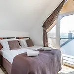 Czarna Perla Czorsztyn Czesc Domow Z Sauna I Jacuzzi , Basen Podgrzewany, Blisko Jeziora I Sciezki Rowerowej Velo Apartamento