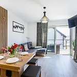 Apartamento Czarna Perla Czorsztyn Czesc Domow Z Sauna I Jacuzzi , Basen Podgrzewany, Blisko Jeziora I Sciezki Rowerowej Velo Czorsztyn