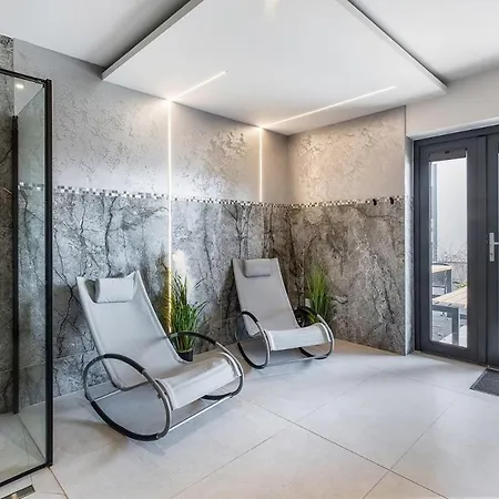 Czarna Perla Czesc Domow Z Sauna I Jacuzzi , Basen Podgrzewany, Blisko Jeziora I Sciezki Rowerowej Velo *