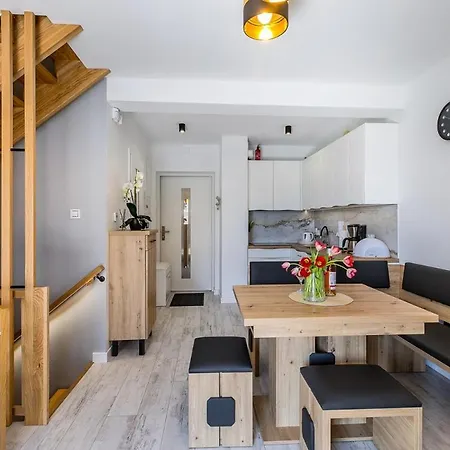 Czarna Perla Czorsztyn, Opcja Sauna I Jacuzzi Apartment *