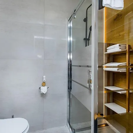 Czarna Perla Czesc Domow Z Sauna I Jacuzzi , Basen Podgrzewany, Blisko Jeziora I Sciezki Rowerowej Velo *