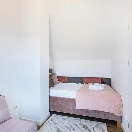 Czarna Perla Czorsztyn, Opcja Sauna I Jacuzzi *