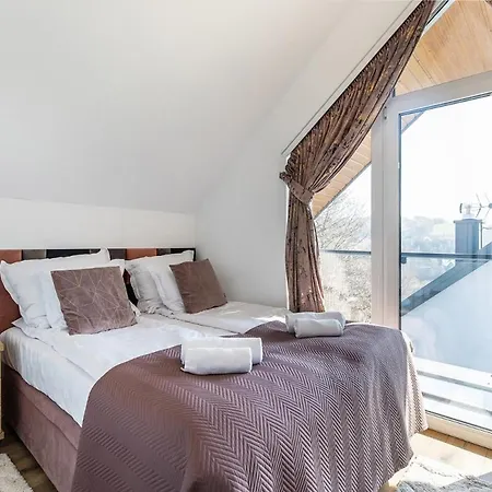 Czarna Perla Czesc Domow Z Sauna I Jacuzzi , Basen Podgrzewany, Blisko Jeziora I Sciezki Rowerowej Velo Apartmán