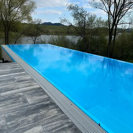 Czarna Perla Czesc Domow Z Sauna I Jacuzzi , Basen Podgrzewany, Blisko Jeziora I Sciezki Rowerowej Velo * 乔尔什滕