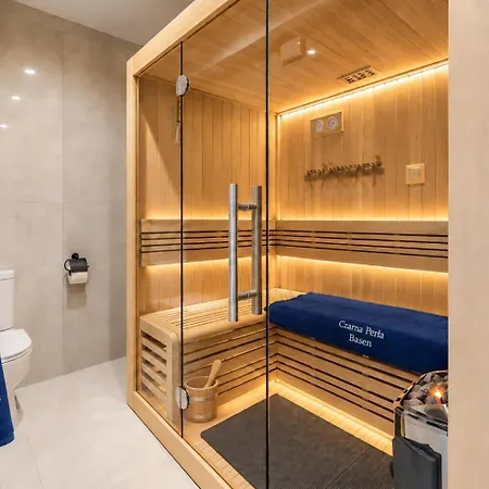 Czarna Perła Częśc Domów Z Sauną I Jacuzzi , Basen Podgrzewany, Blisko Jeziora I ścieżki Rowerowej Velo